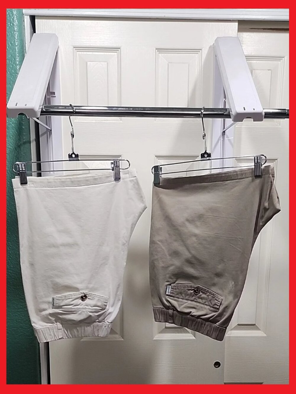 2-pieces Men's Elastic-Waist 5.5" Inseam Casual Chino Shorts - White & Beige